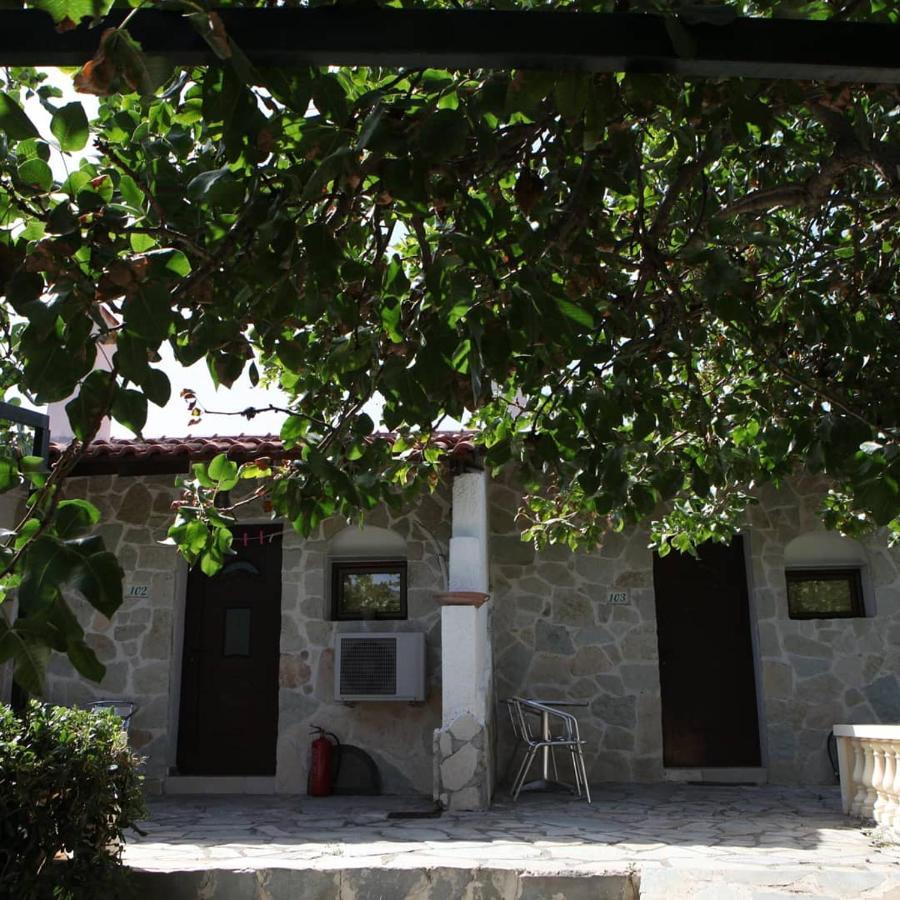 Mantas Bay Hotel Loutraki  Ngoại thất bức ảnh